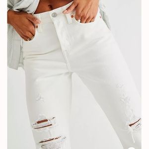 Levi wedgie straight jeans
